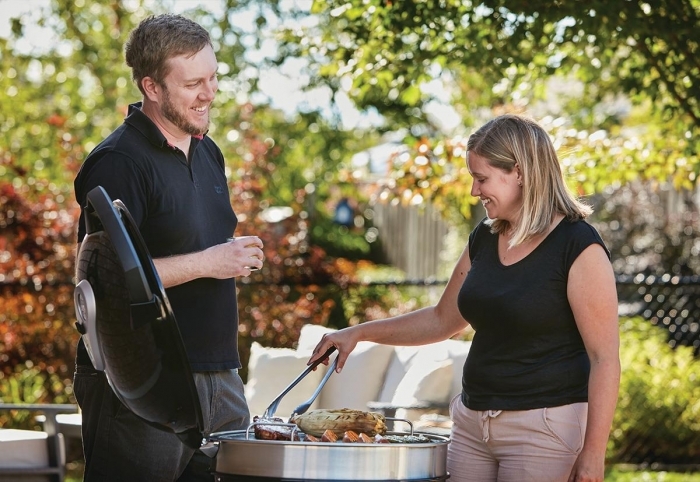 NAPOLEON PRO KÖMÜRLÜ BARBEKÜ MANGAL Diğer Resimler